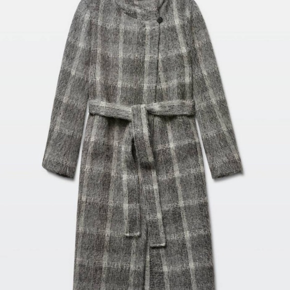 Aritzia Babaton Jacoby Coat - Picture 4 of 5